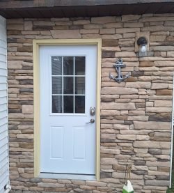 Captains-quarters-front