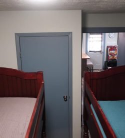 Hibiscus-house-bunks-room-2